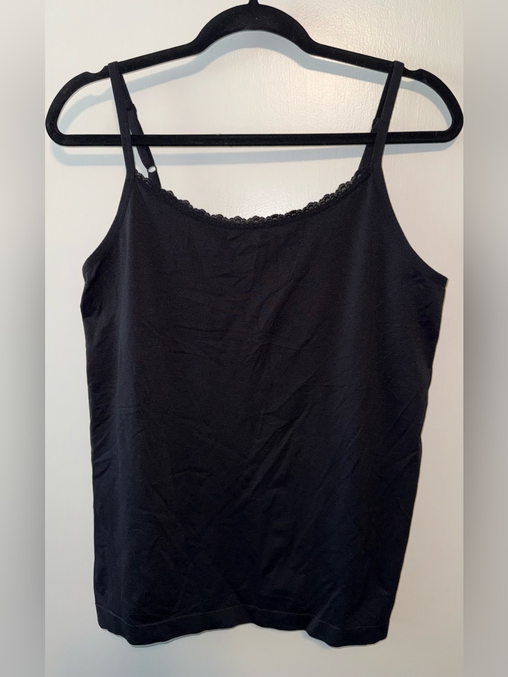 Jilla Black Lace-Trim Women's Camisole Tank